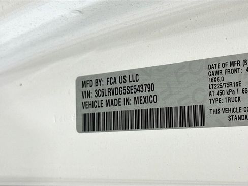 New 2025 RAM ProMaster 2500 w/ Power Group image 20