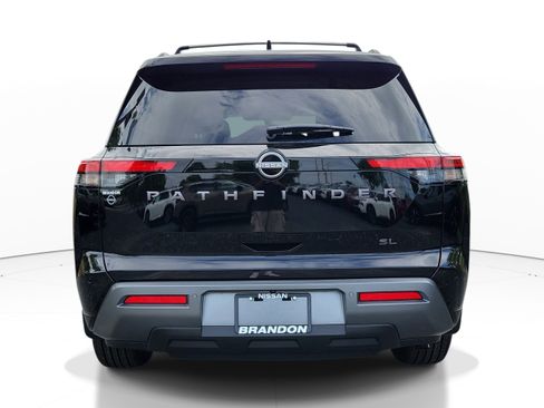 New 2026 Nissan Pathfinder SL FWD image 6
