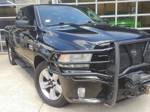 Used 2013 RAM 1500 Express AWD/4WD image 1
