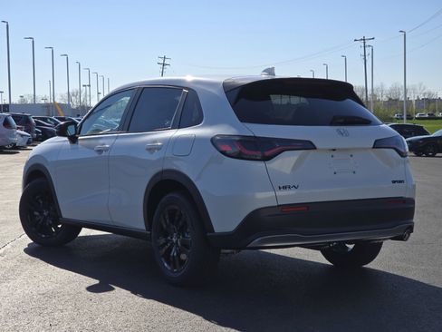 New 2026 Honda HR-V Sport image 16