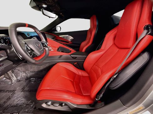 Used 2023 Chevrolet Corvette Stingray Preferred Conv w/ Z51 Performance Package RWD image 22