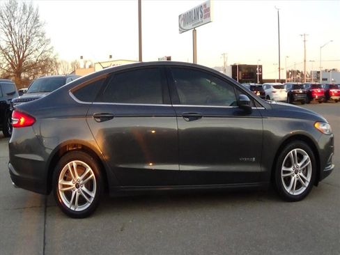 Used 2018 Ford Fusion S image 5