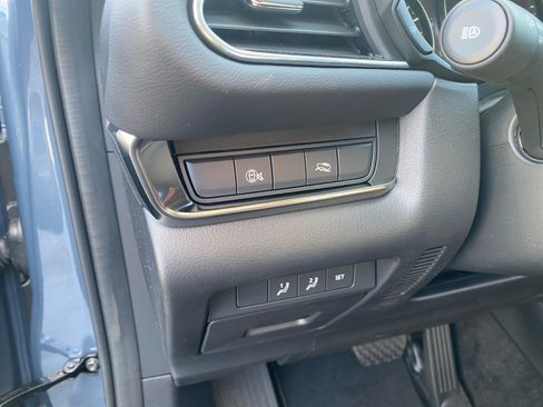 Used 2024 MAZDA CX-30 AWD 2.5 S w/ Preferred Package image 12