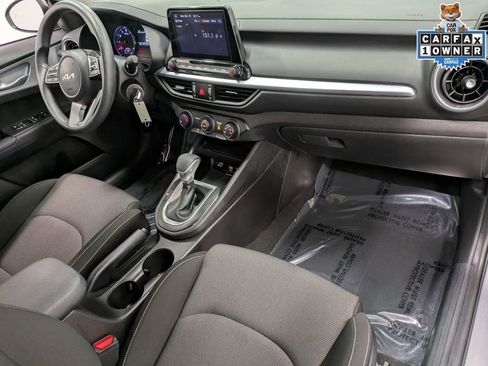 Used 2023 Kia Forte LXS w/ LXS Technology Package image 30