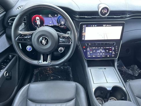Certified 2024 Maserati Grecale Modena AWD/4WD image 21