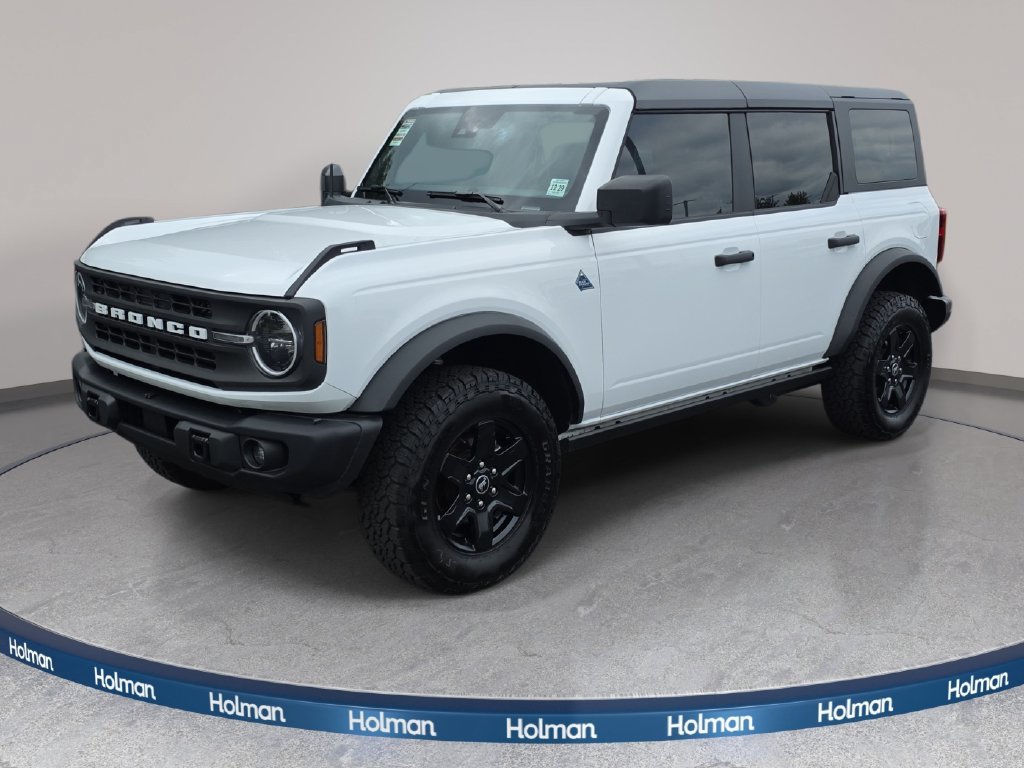 Used 2024 Ford Bronco Black Diamond AWD/4WD image 1