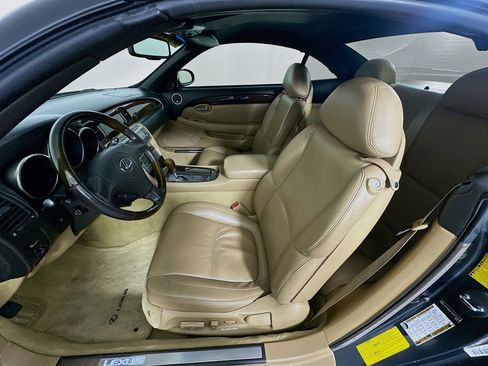 Used 2008 Lexus SC 430 Convertible image 13