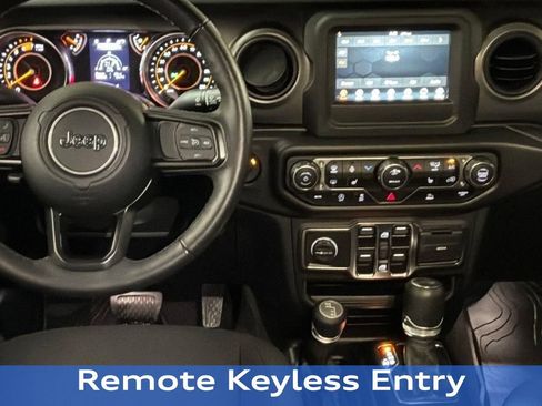 Used 2023 Jeep Wrangler Unlimited Sport AWD/4WD image 20