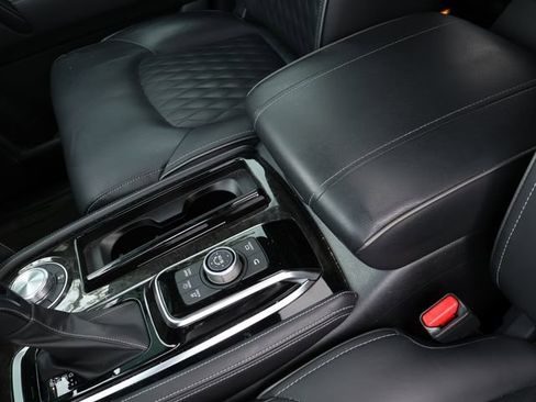 Used 2023 INFINITI QX80 Sensory w/ All-Season Package AWD/4WD image 26