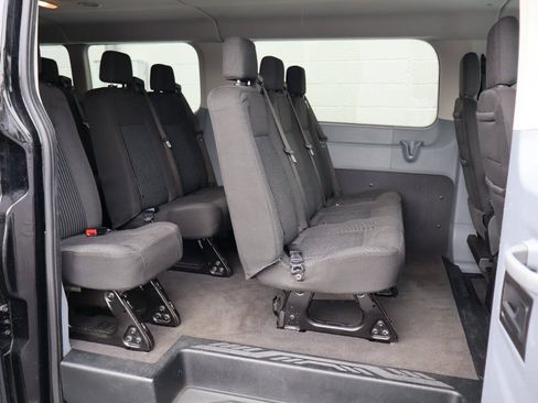 Used 2018 Ford Transit 350 XL RWD image 5