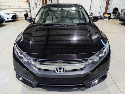 Used 2018 Honda Civic LX image 8