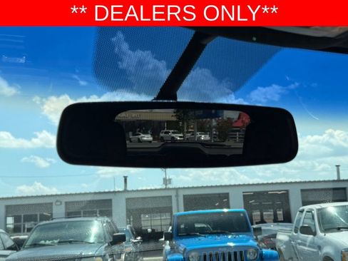 Used 2015 Ford Explorer Sport w/ Equipment Group 401A AWD/4WD image 25