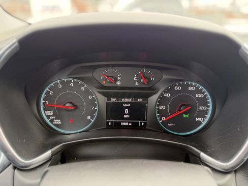 Used 2018 Chevrolet Equinox LT AWD/4WD image 14