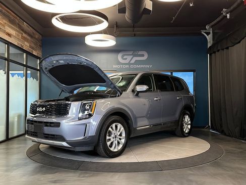 Used 2022 Kia Telluride LX AWD/4WD image 25