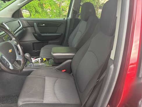 Used 2017 Chevrolet Traverse LT AWD/4WD image 11
