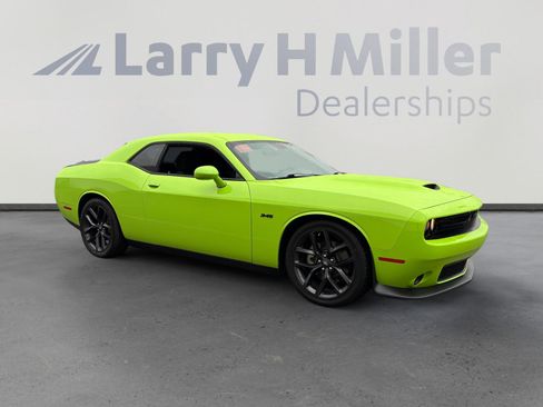 Used 2023 Dodge Challenger R/T w/ Blacktop Package image 7