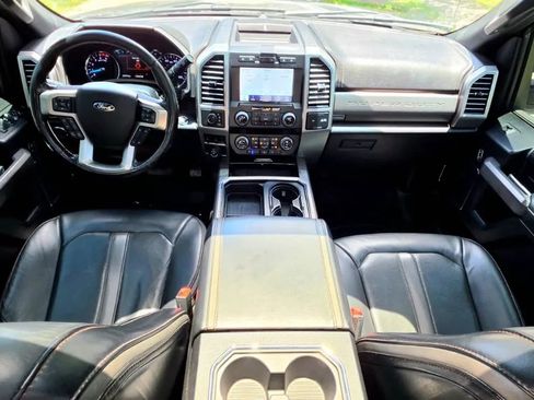 Used 2020 Ford F350 Platinum AWD/4WD image 6