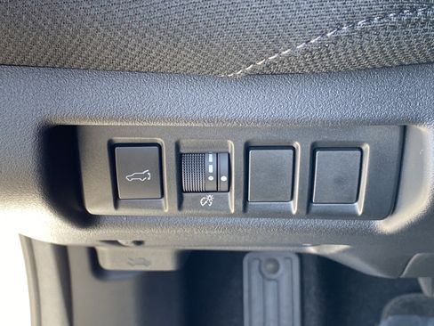 Used 2026 Subaru Outback Premium AWD/4WD image 14