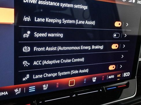 New 2025 Volkswagen ID. Buzz Pro S image 10