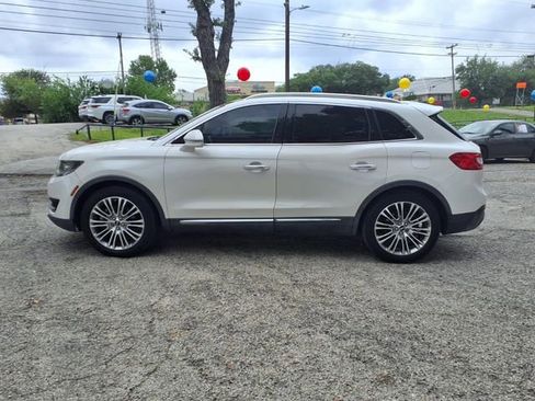 Used 2016 Lincoln MKX Reserve w/ Climate Package image 4