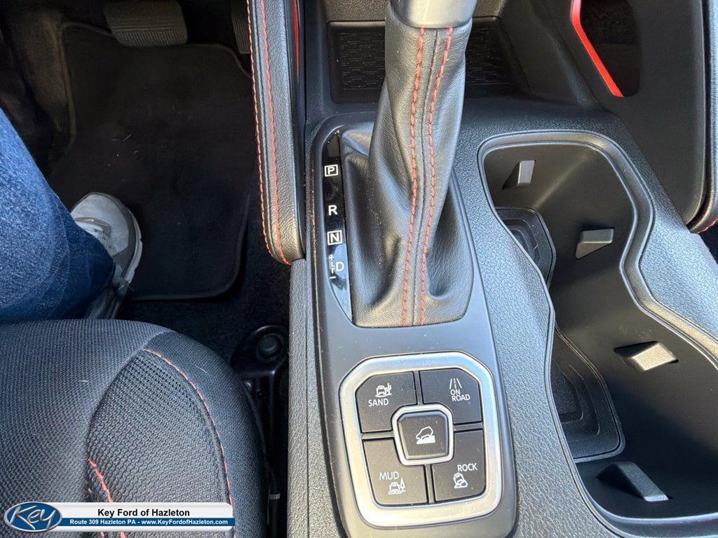 Used 2026 Nissan Frontier PRO-4X AWD/4WD image 30