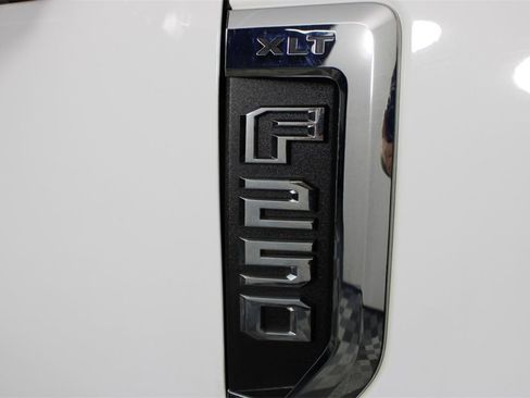 Used 2022 Ford F250 XLT w/ XLT Value Package image 10