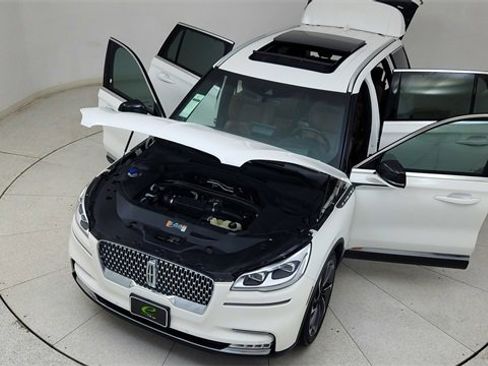 Used 2020 Lincoln Aviator Reserve w/ Equipment Group 202A image 93