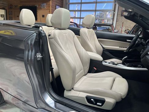 Used 2016 BMW M235i xDrive Convertible AWD/4WD image 19