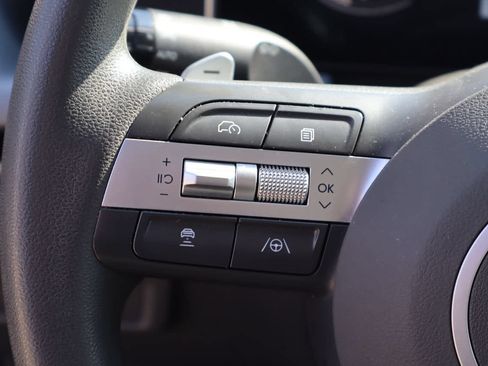 Used 2025 Hyundai Sonata SEL FWD image 11
