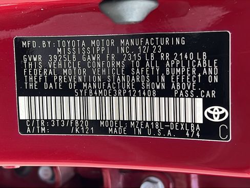 Used 2024 Toyota Corolla LE FWD image 21