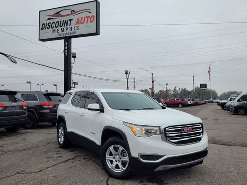 Used 2018 GMC Acadia SLE image 24