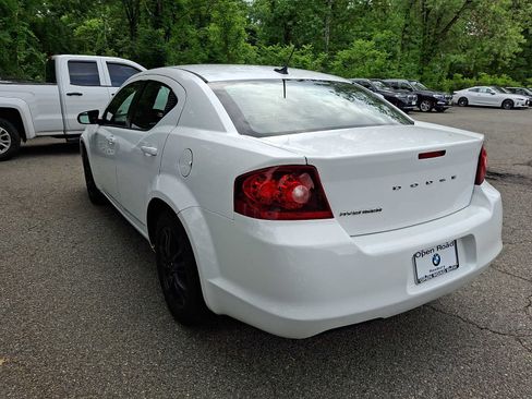 Used 2011 Dodge Avenger Express FWD image 5