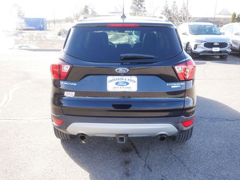 Used 2019 Ford Escape Titanium image 6