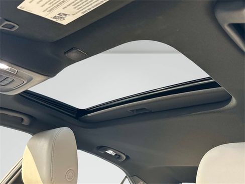 Used 2025 Cadillac CT4 Premium Luxury image 15