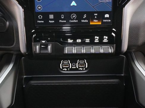 Used 2024 RAM 2500 Big Horn w/ Night Edition image 16