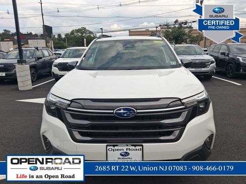Used 2026 Subaru Forester Premium AWD/4WD image 8