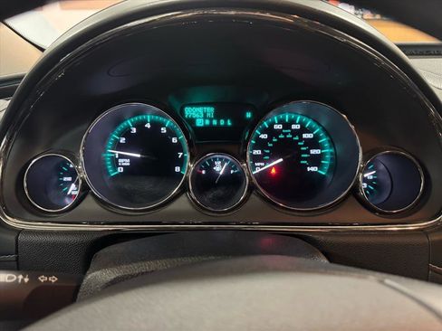 Used 2017 Buick Enclave Leather w/ Trailering Package image 29