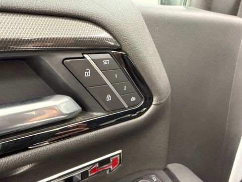 Used 2025 GMC Sierra 1500 AT4 AWD/4WD image 14