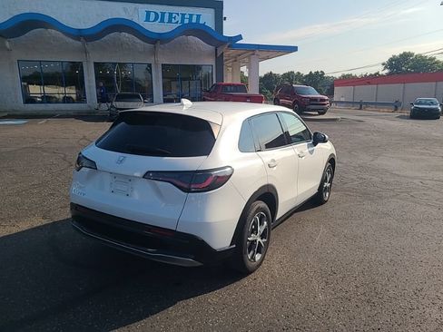 Used 2024 Honda HR-V EX-L image 5