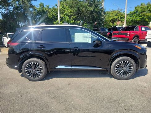 New 2026 Nissan Rogue Platinum AWD/4WD image 7
