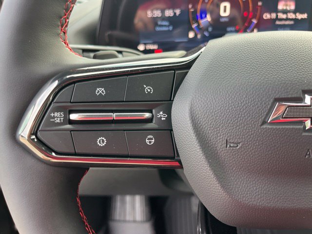 New 2027 Chevrolet Traverse RS w/ LPO, Floor Liner Package FWD image 20