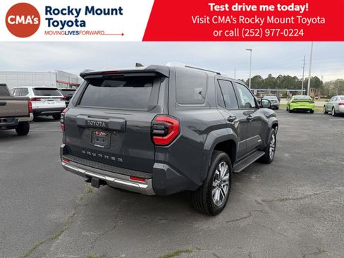 Used 2025 Toyota 4Runner Limited AWD/4WD image 7