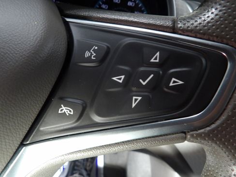 Used 2022 Chevrolet Malibu LT image 14