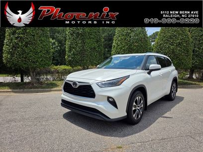 Used 2021 Toyota Highlander XLE