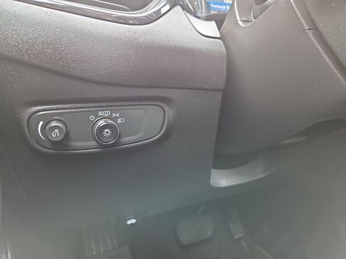 Used 2024 Chevrolet Equinox RS w/ RS Leather Package FWD image 40