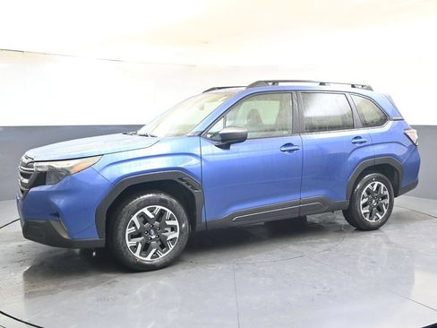 Used 2026 Subaru Forester Premium AWD/4WD image 2