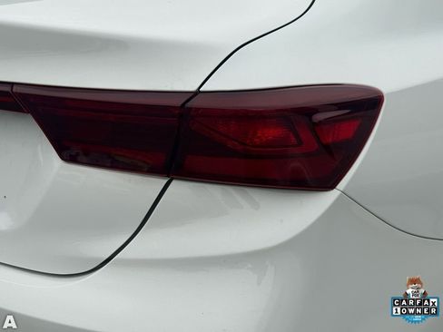 Used 2023 Kia Forte LX image 9