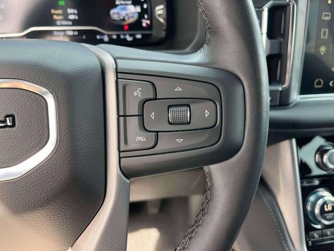 Certified 2023 GMC Yukon XL Denali AWD/4WD image 33