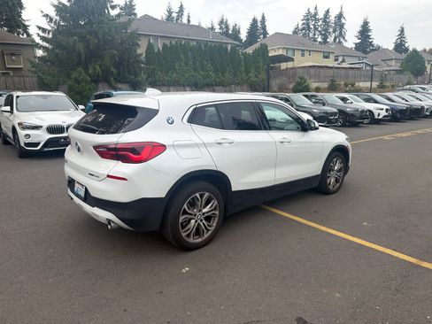 Used 2019 BMW X2 sDrive28i w/ Convenience Package FWD image 4