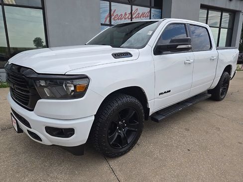 Used 2021 RAM 1500 Big Horn AWD/4WD image 2